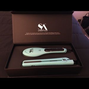 Straight Ahead Ceramic Flat Iron Essential Duo